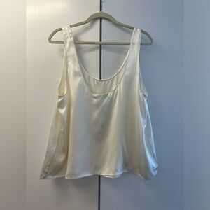 NEW W TAGS Banana Republic Sublime Silk Tank
